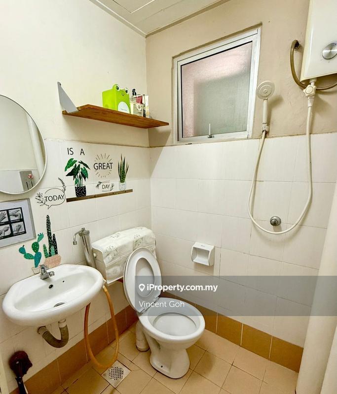 Pangsapuri untuk Dijual di Serdang Villa Apartment oleh Vincent Goh - iProperty.com.my