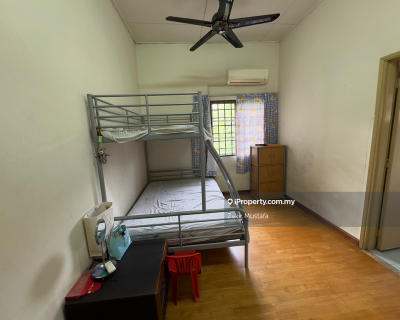 Rumah Berangkai 2 Tingkat untuk Dijual di Bukit Jelutong, Shah Alam oleh Zakir Mustafa - iProperty.com.my