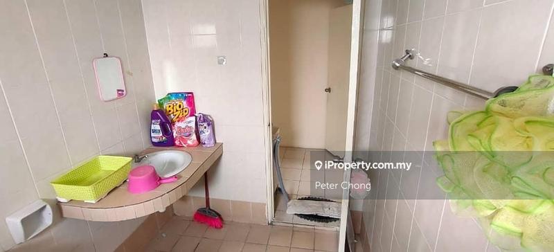 Service Residence for Sale in Casa Subang by Peter Chong - iProperty.com.my