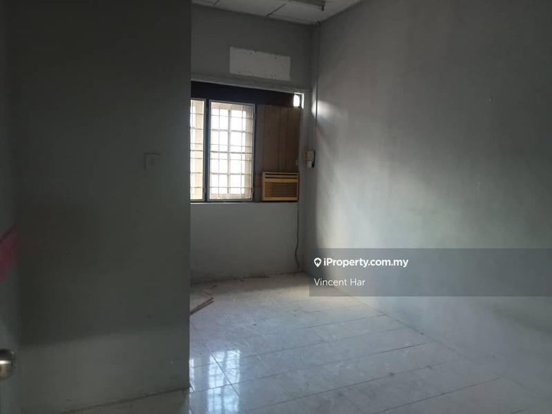 2-storey Terraced House for Sale in Taman Sentosa, Sitiawan by Vincent Har - iProperty.com.my