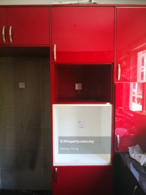 Townhouse for Sale in Kelana Jaya, Petaling Jaya by Kenny Yong - iProperty.com.my