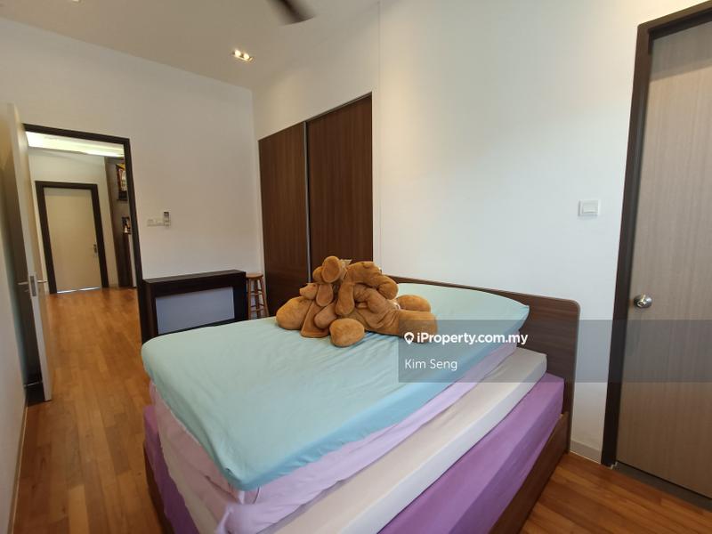 Semi-Detached House for Sale in Taman Kluang Indah CORNER LOT(绿园）, Kluang by Kim Seng - iProperty.com.my