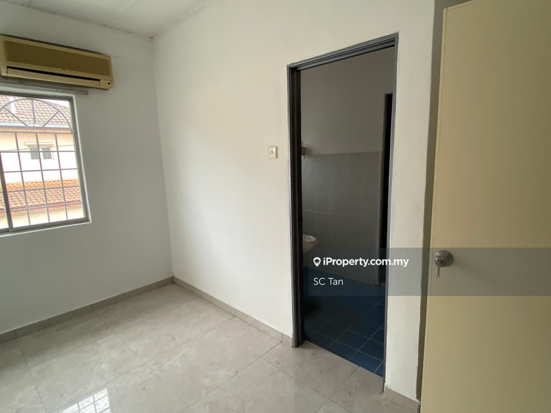 Rumah Teres 2-Tingkat untuk Dijual di Seksyen 32, Shah Alam oleh SC Tan - iProperty.com.my