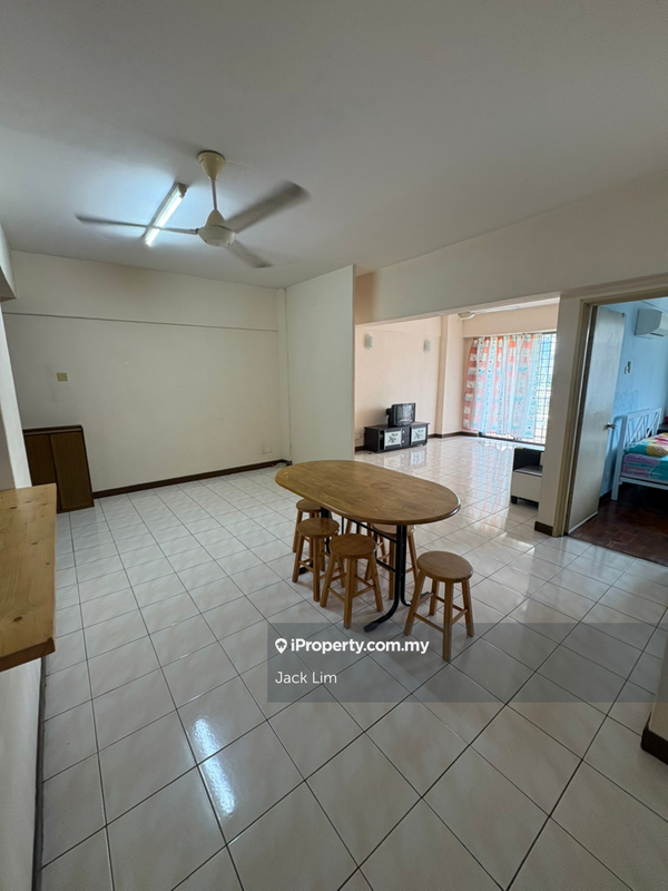 For Rent - Vista Komanwel B