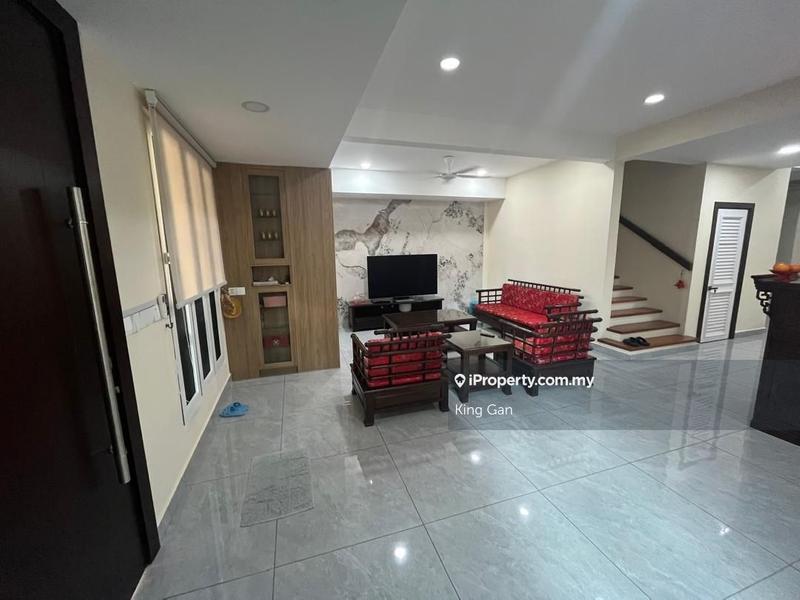 Rumah Berkembar untuk Dijual di Suria Residence, Cheras oleh King Gan - iProperty.com.my