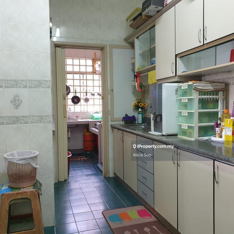 For Sale - Astana Putra