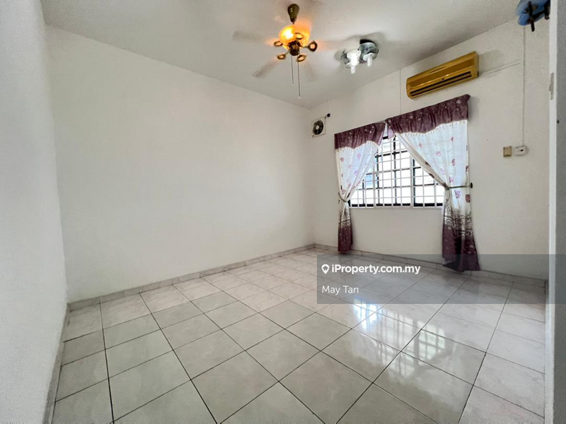 Rumah Berkembar untuk Dijual di Taman Sri Kluang, Kluang oleh May Tan - iProperty.com.my