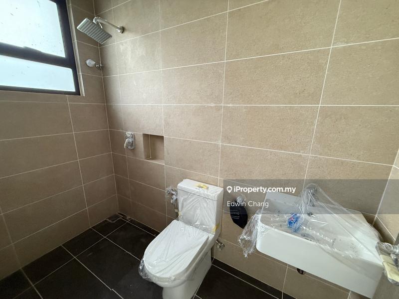Rumah Berkembar untuk Dijual di Bandar Kinrara Seksyen 1, Bandar Kinrara oleh Edwin Chang - iProperty.com.my