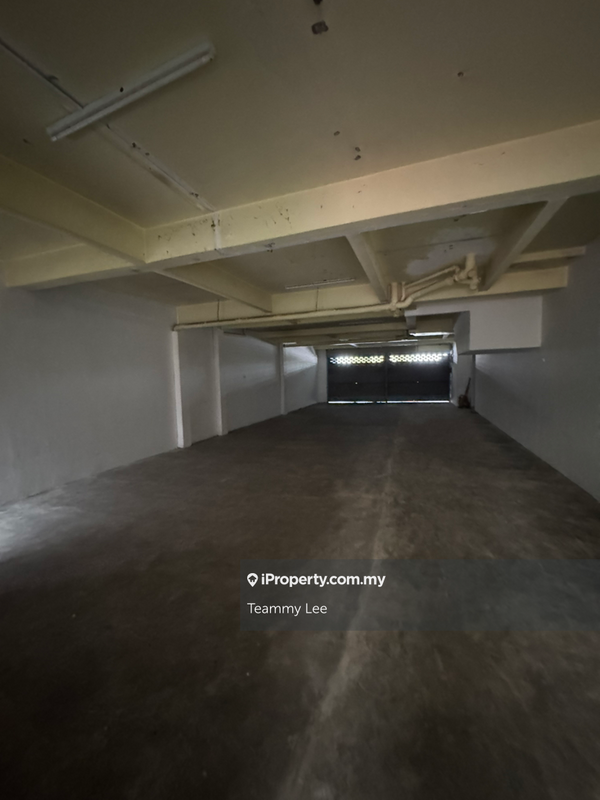 Shop for Sale in 7k7zl, Balakong by Teammy Lee - iProperty.com.my