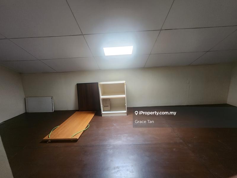 Rumah Berangkai 2.5 Tingkat untuk Dijual di Bandar Utama 6, Bandar Utama oleh Grace Tan - iProperty.com.my