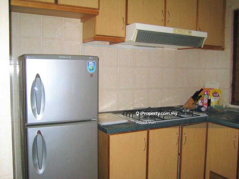 Condominium for Sale in Marina Court Resort Condominium by Alfred Vun - iProperty.com.my