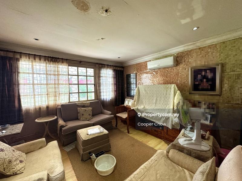 Bungalow House for Sale in Seksyen 16, Petaling Jaya by Cooper Chow - Living Room - iProperty.com.my