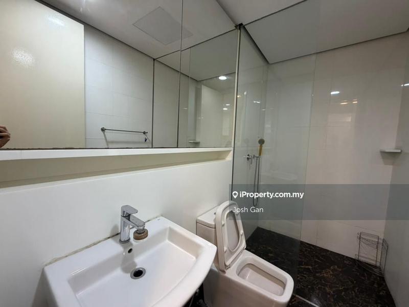 For Rent - Arcoris Residences