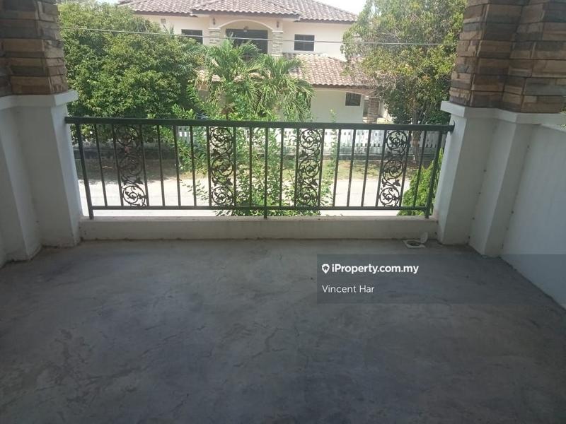 Semi-Detached House for Sale in Desa Manjung Raya, Lumut by Vincent Har - iProperty.com.my