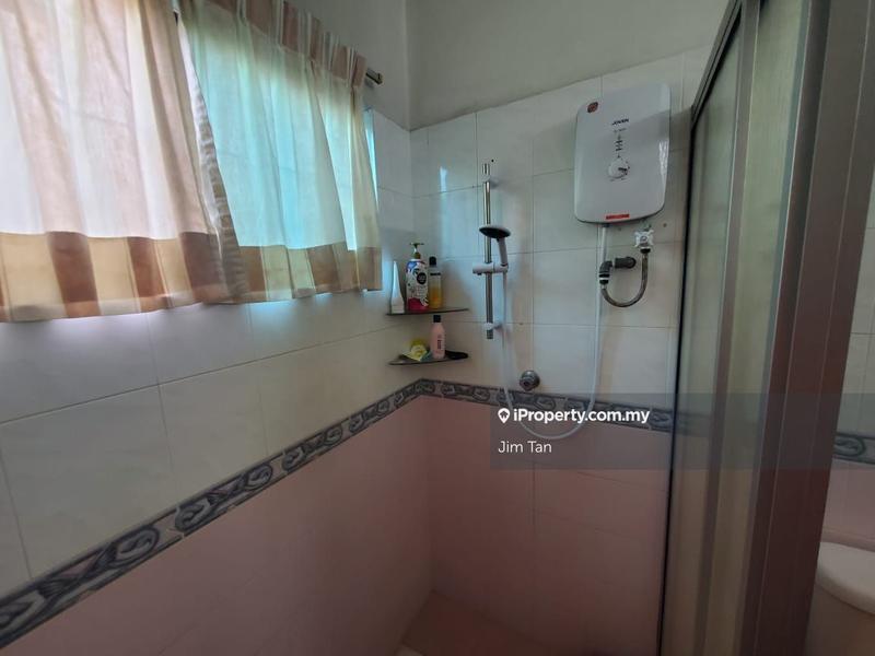 Bungalow House for Sale in Taman Sri Sentosa, Jalan Klang Lama (Old Klang Road) by Jim Tan - iProperty.com.my