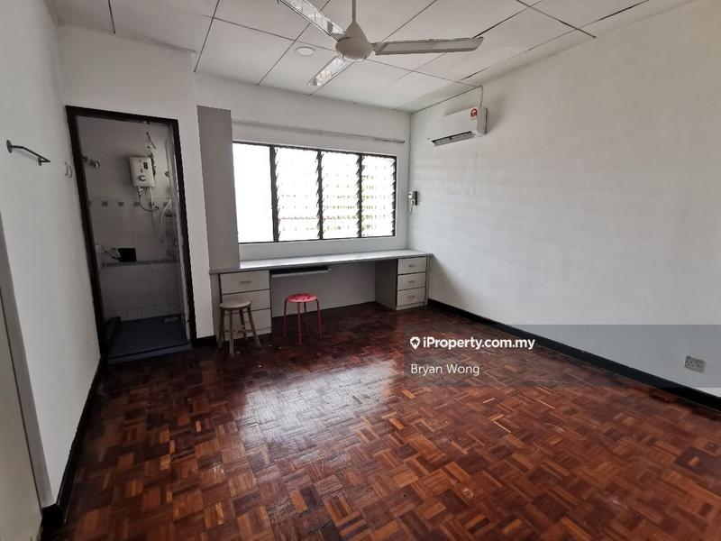 Rumah Teres 2-Tingkat untuk Dijual di Damansara Jaya, Petaling Jaya oleh Bryan Wong - iProperty.com.my