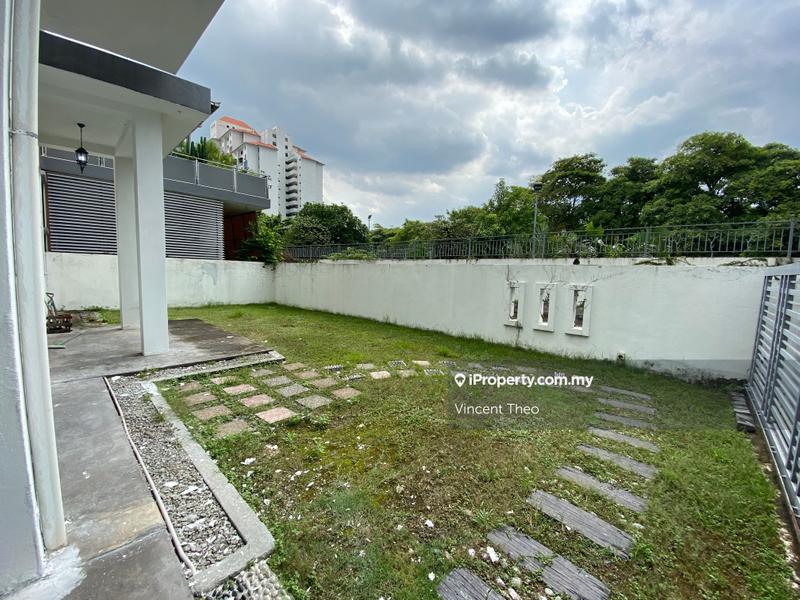 3.5-storey Terraced House for Sale in Taman Ampang Hilir, Ampang by Vincent Theo - iProperty.com.my