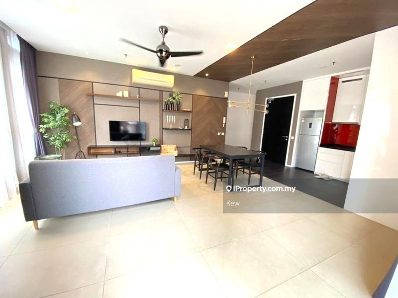 For Rent - Arcoris SOHO