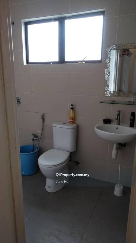 Townhouse for Sale in Puchong, Selangor by Jane Hor - iProperty.com.my