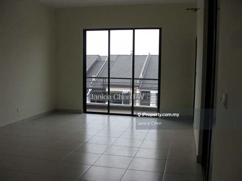 Rumah Berangkai 2.5 Tingkat untuk Disewa di Kinrara Residence, Taman Damai Utama, Puchong, Bandar Kinrara oleh Janice Chen - iProperty.com.my