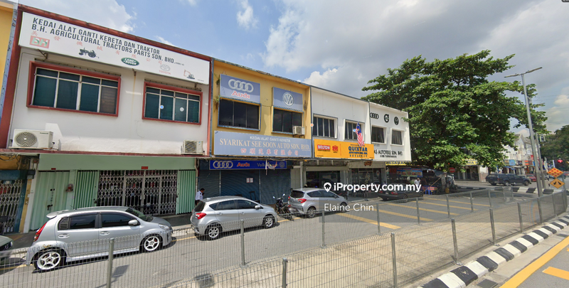 For Sale - Jalan Ipoh Taman Rainbow 3 Storey for Sale (Main Road)