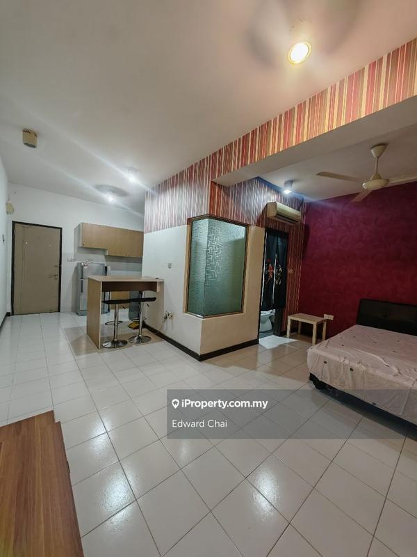 For Rent - Ritze Perdana 1