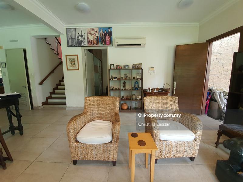 Rumah Berangkai 3 Tingkat untuk Dijual di USJ Heights, Subang Jaya oleh Christina Lesslar - iProperty.com.my