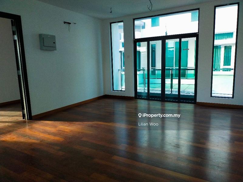 Bungalow House untuk Dijual di Bandar Sungai Long, Selangor oleh Lilian Woo - iProperty.com.my