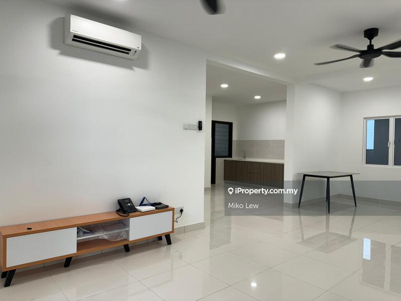 For Sale - Paraiso Residence @ The Earth