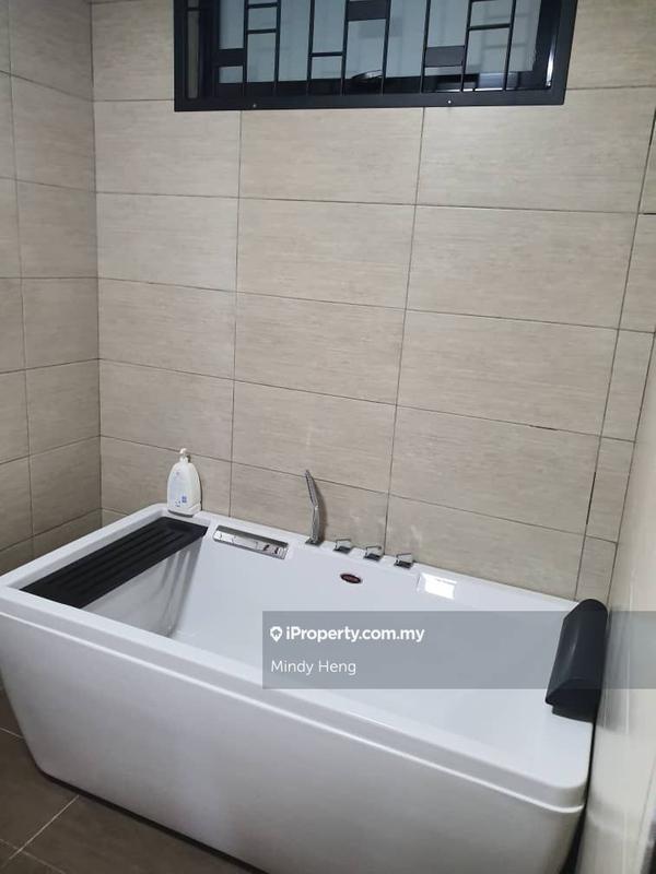 Service Residence for Sale in Molek Regency by Mindy Heng - iProperty.com.my