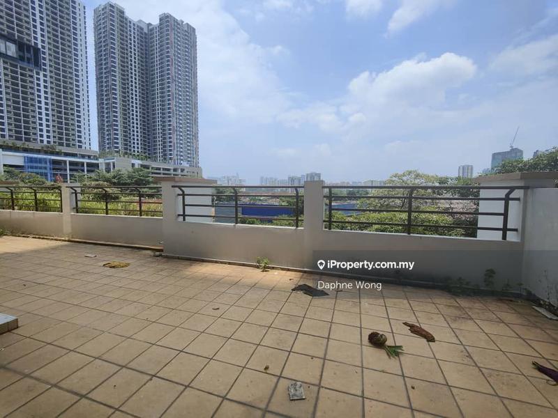 Kondominium untuk Dijual di Dynasty Garden Condominium oleh Daphne Wong - iProperty.com.my