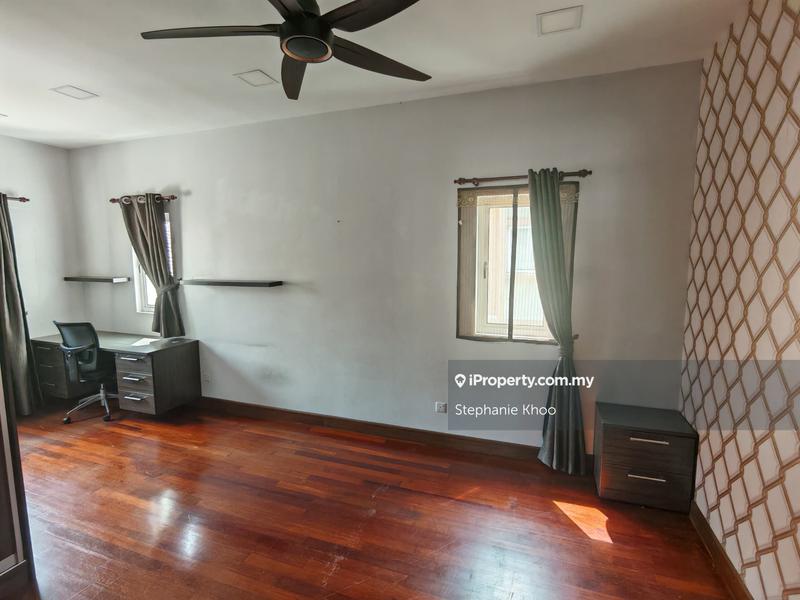 Bungalow House for Sale in Taman Bukit Idaman Selayang, Batu Caves by Stephanie Khoo - iProperty.com.my