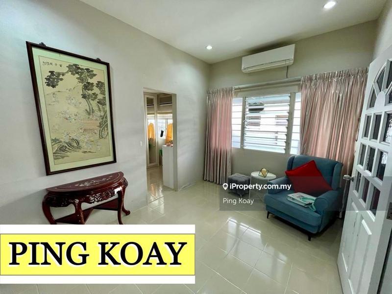 Semi-Detached House for Sale in 2 STY SEMI-D | RENOVATED | BERJAYA near MARKET, Pulau Tikus by Ping Koay - iProperty.com.my