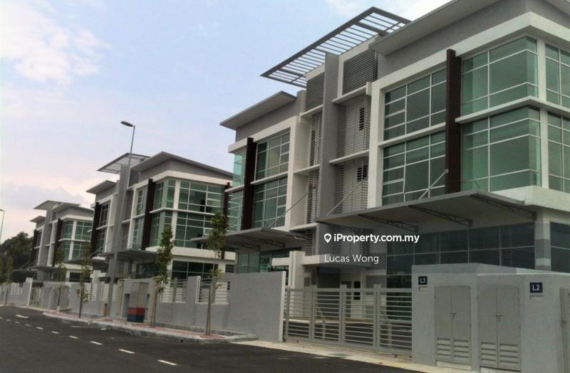 Kilang Berkembar untuk Dijual di Cheras, Kajang, Serdang, Bangi, Semenyih, Balakong oleh Lucas Wong - iProperty.com.my