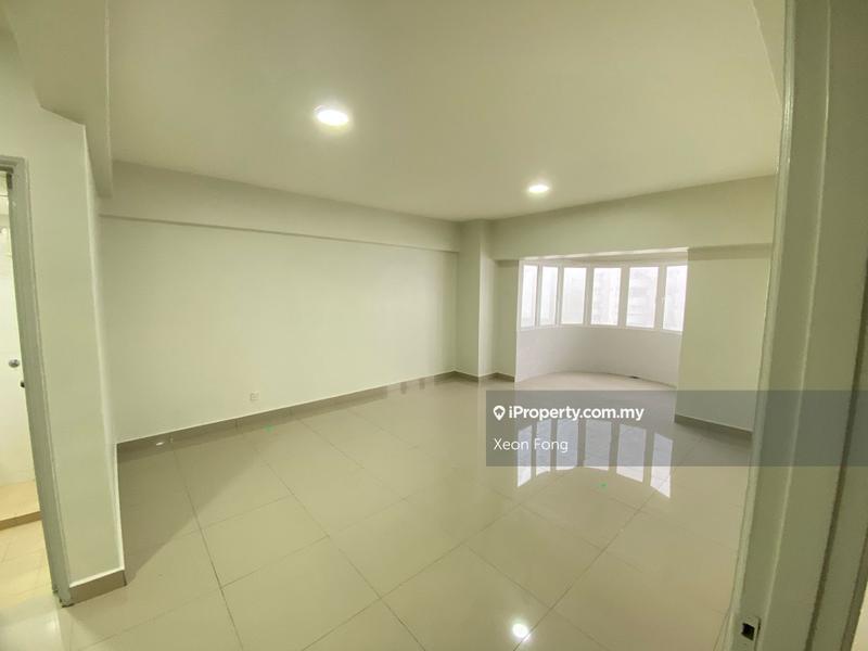 For Rent - Golden Hills Resort (Amber Court Apartment)