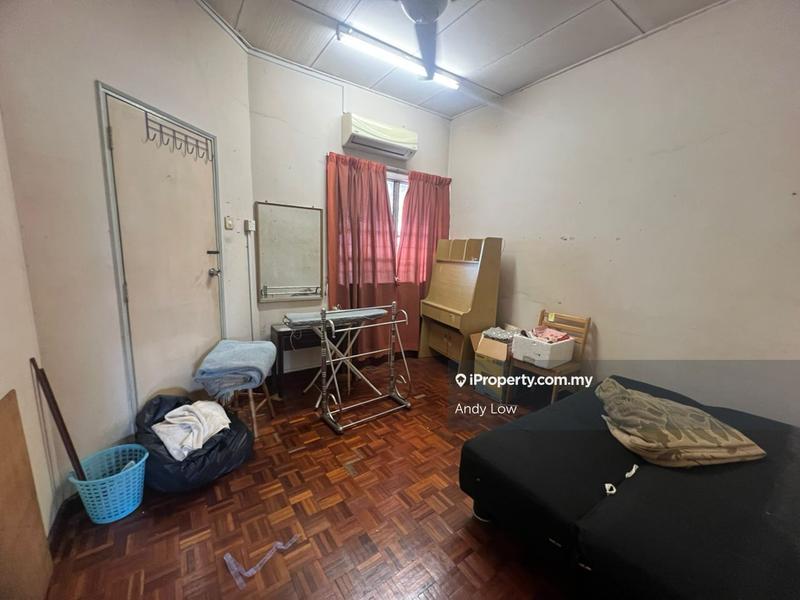 Rumah Teres untuk Dijual di Damansara Jaya, Petaling Jaya oleh Andy Low - iProperty.com.my