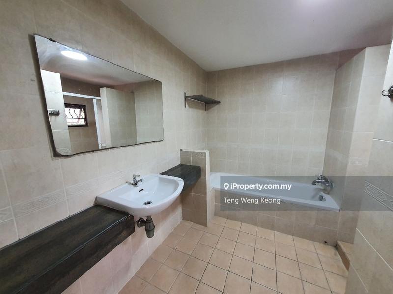 Rumah Berangkai 2.5 Tingkat untuk Dijual di Valencia, Sungai Buloh oleh Teng Weng Keong - iProperty.com.my