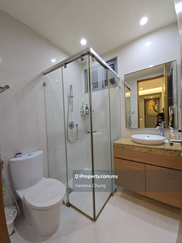 Kediaman Servis untuk Dijual di Twins @ Damansara Heights oleh Vanessa Chung - iProperty.com.my
