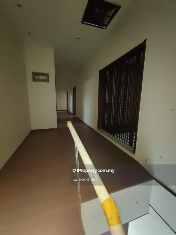 Bungalow House for Sale in Taman Overseas Union (Taman Oug), Jalan Klang Lama (Old Klang Road) by Edmond Teh - iProperty.com.my