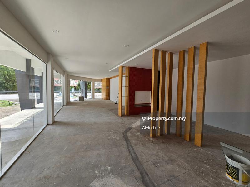 Shop / Office untuk Disewa di Taman Cahaya Alam, Shah Alam oleh Alvin Lee - iProperty.com.my