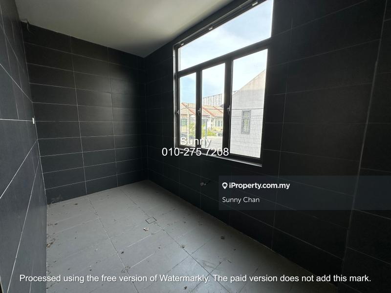 Rumah Berkembar untuk Dijual di Taman Puncak Saujana, Kajang oleh Sunny Chan - iProperty.com.my