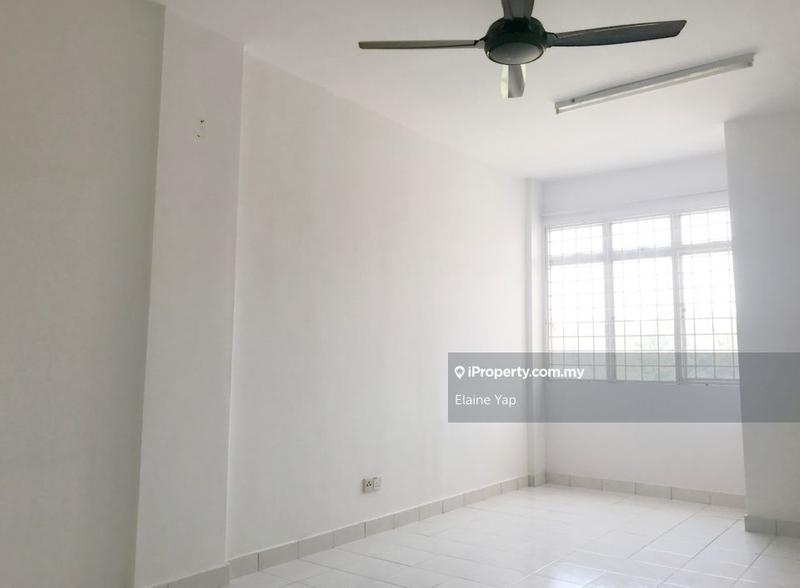 For Sale - Vista Hatamas