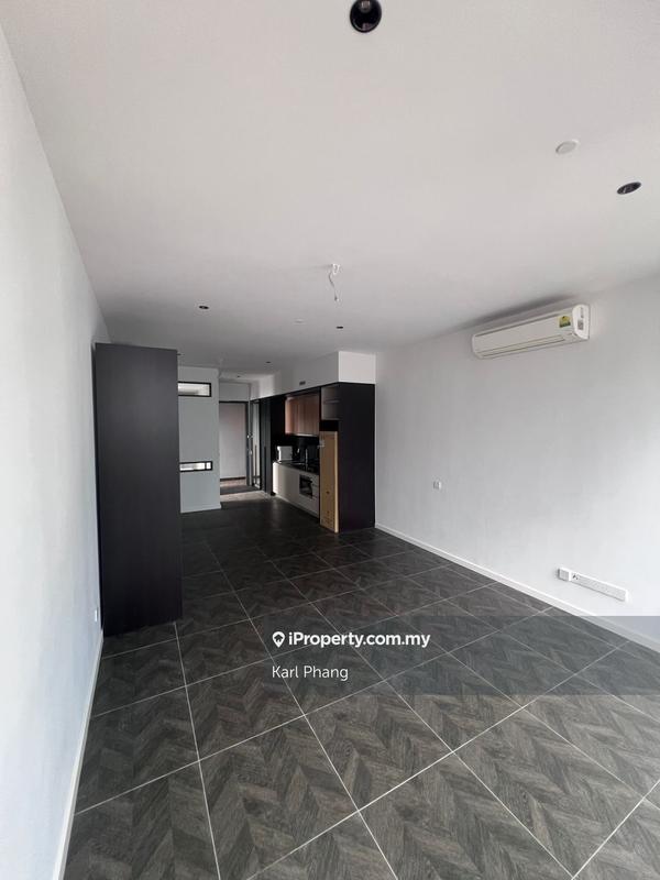 Kediaman Servis untuk Dijual di Scarletz Suites @ KL City Centre oleh Karl Phang - iProperty.com.my