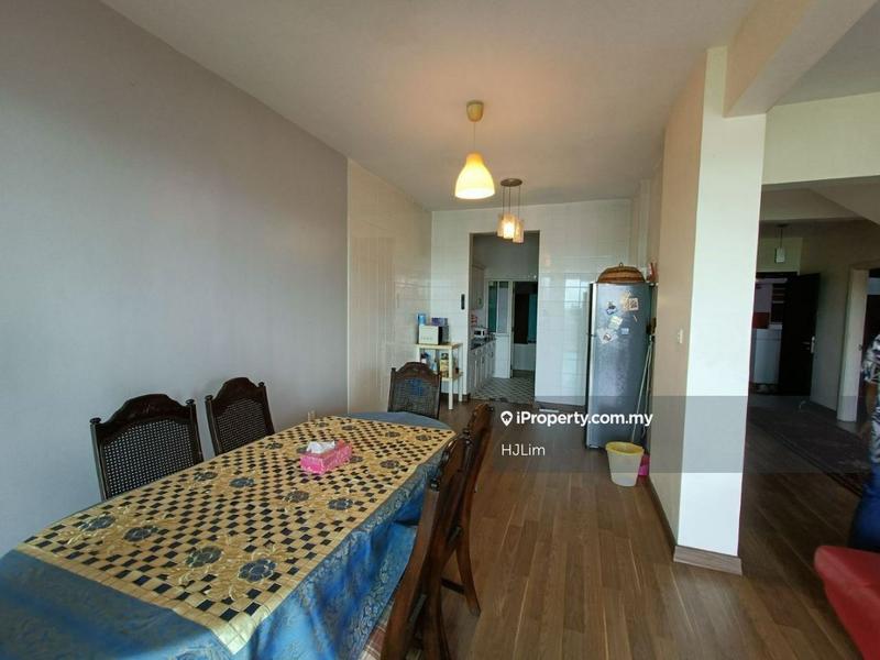 Condominium for Sale in Armanee Terrace by HJLim - iProperty.com.my