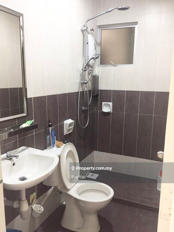 Rumah Teres 2-Tingkat untuk Dijual di Bandar Sungai Long, Selangor oleh Eva Yap - iProperty.com.my