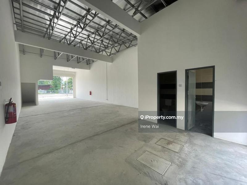 Kilang Teres untuk Disewa di 1.5 storey shop Factory @Off Jalan Kuala Kangsar, Ipoh oleh Irene Wai - iProperty.com.my