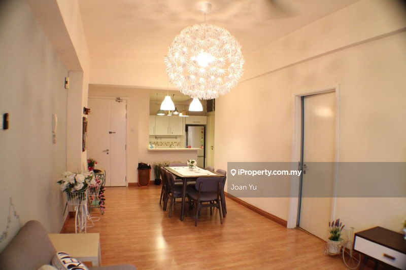 Kediaman Servis untuk Dijual di Casa Suites oleh Joan Yu - iProperty.com.my