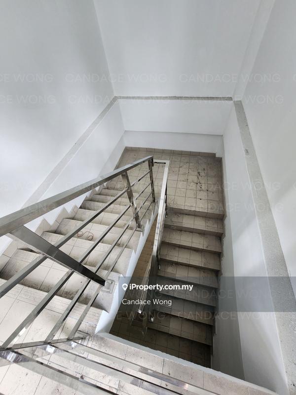 Kilang Terpisah untuk Disewa di Nilai 3 | Detached Factory | 38,000 sqft Built-up, Nilai oleh Candace Wong - iProperty.com.my