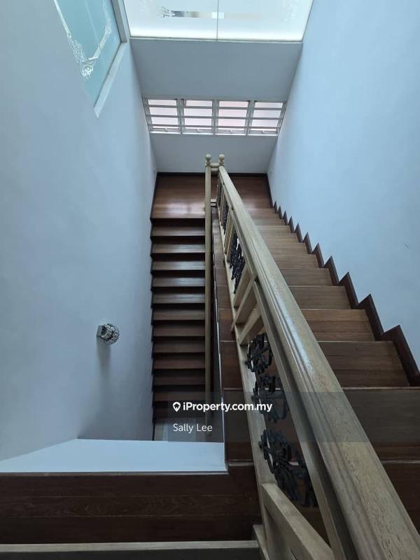 Bungalow House untuk Dijual di SS19, Subang Jaya oleh Sally Lee - iProperty.com.my
