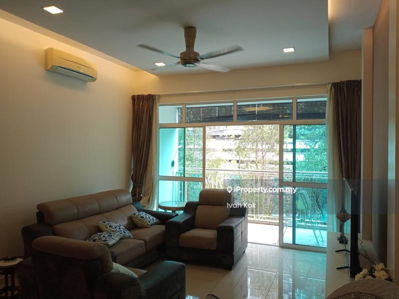 Kondominium untuk Dijual di Amaya Saujana oleh Ivan Kok - Living Room - iProperty.com.my